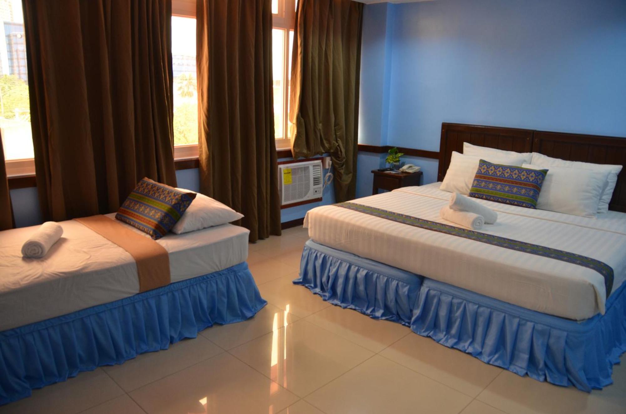 Alu Hotel Davao City Exterior foto