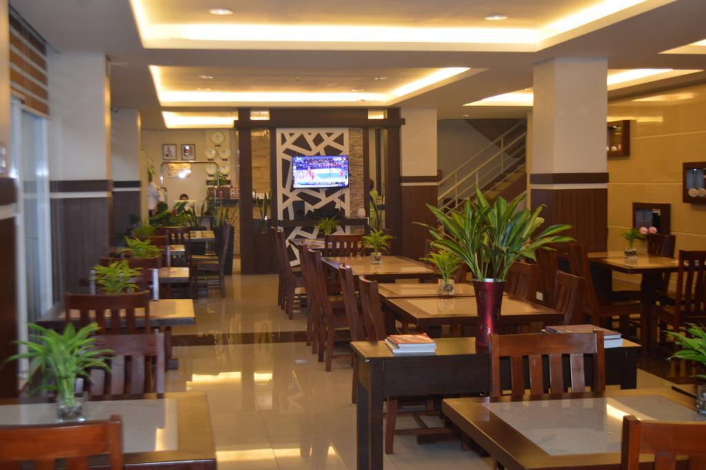 Alu Hotel Davao City Exterior foto