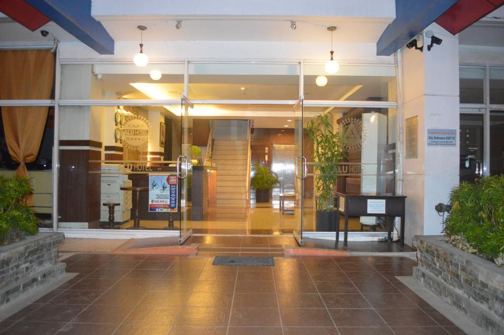 Alu Hotel Davao City Exterior foto
